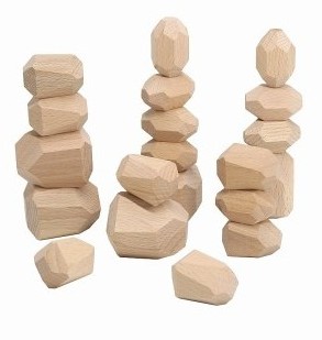 [825509] ROCAS DE MADERA NATURAL APILABLES 20 PIEZAS